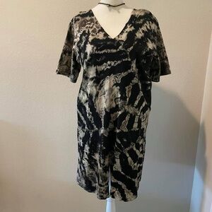 Tie-Dye V-Neck Dress